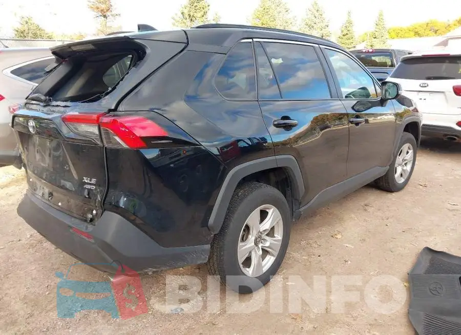 2T3P1RFV7MC249935 Photo# 4