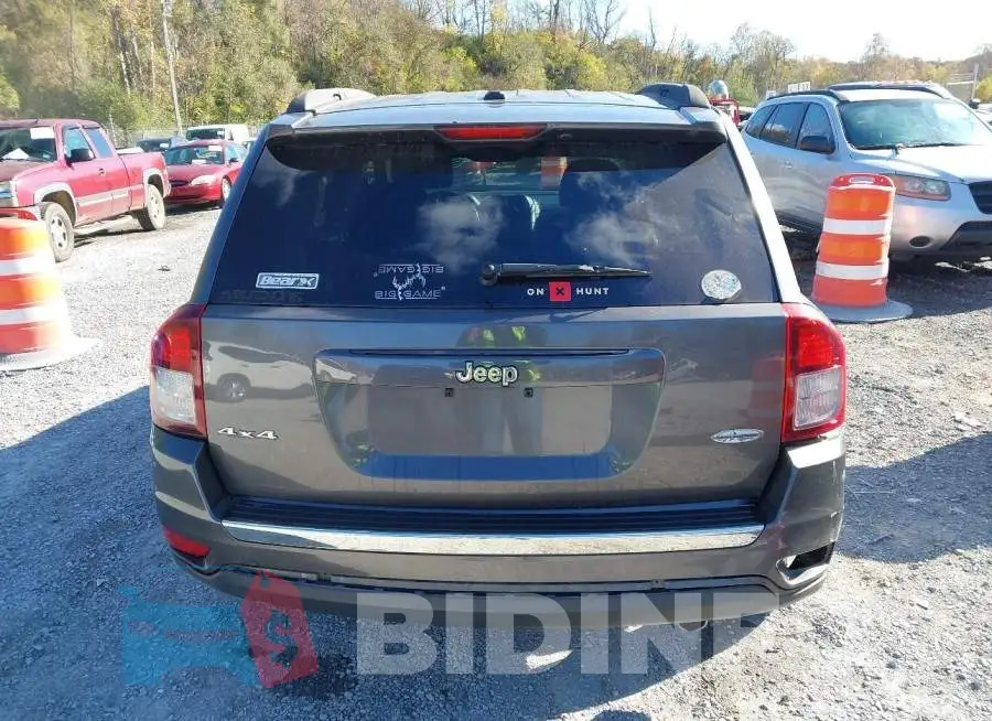 1C4NJDEB4HD193634 Photo# 16
