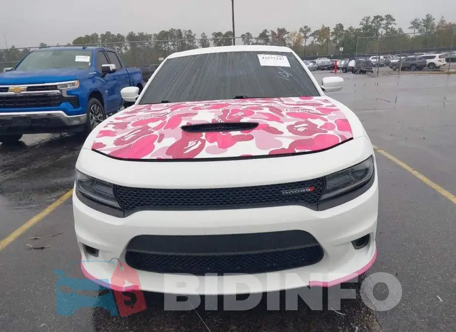 2C3CDXHG8KH681054 Photo# 12