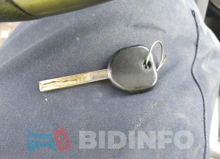 1G1JC5SH4F4181982 Photo# 11