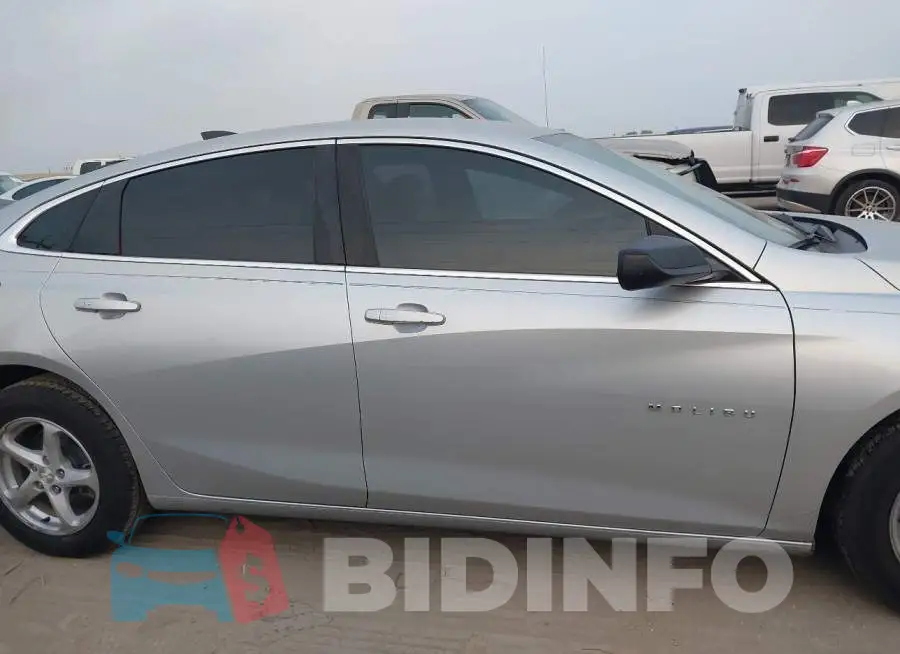 1G1ZB5ST6HF178826 Photo# 13