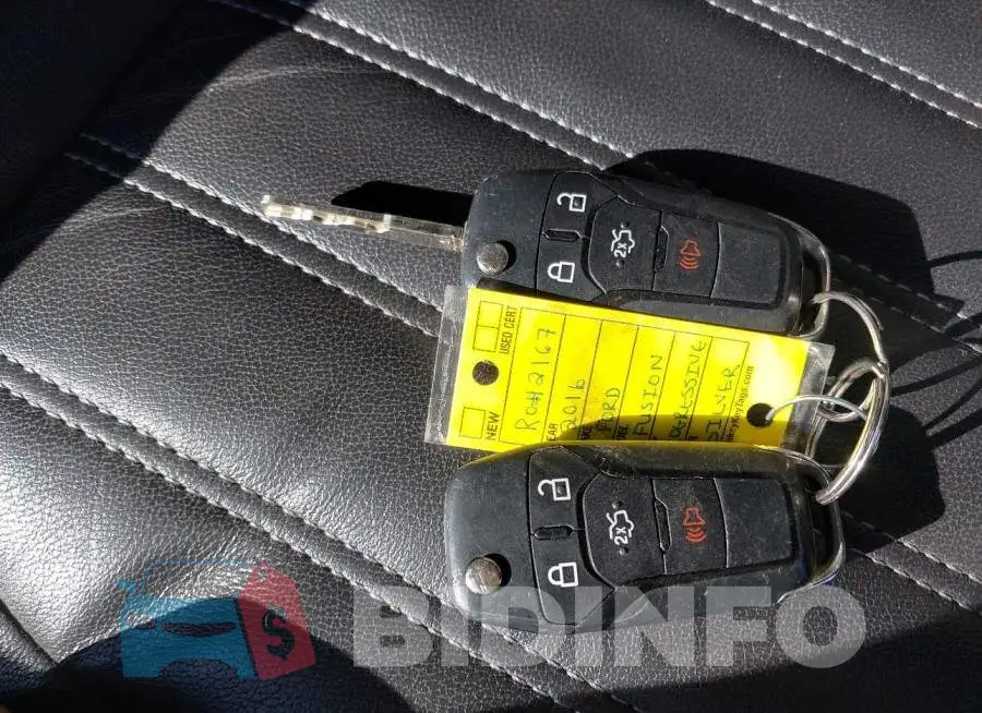 3FA6P0HD3GR277738 Photo# 11
