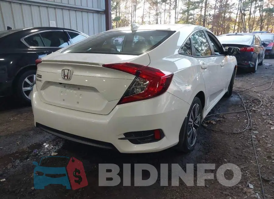 19XFC1F70HE028914 Photo# 4