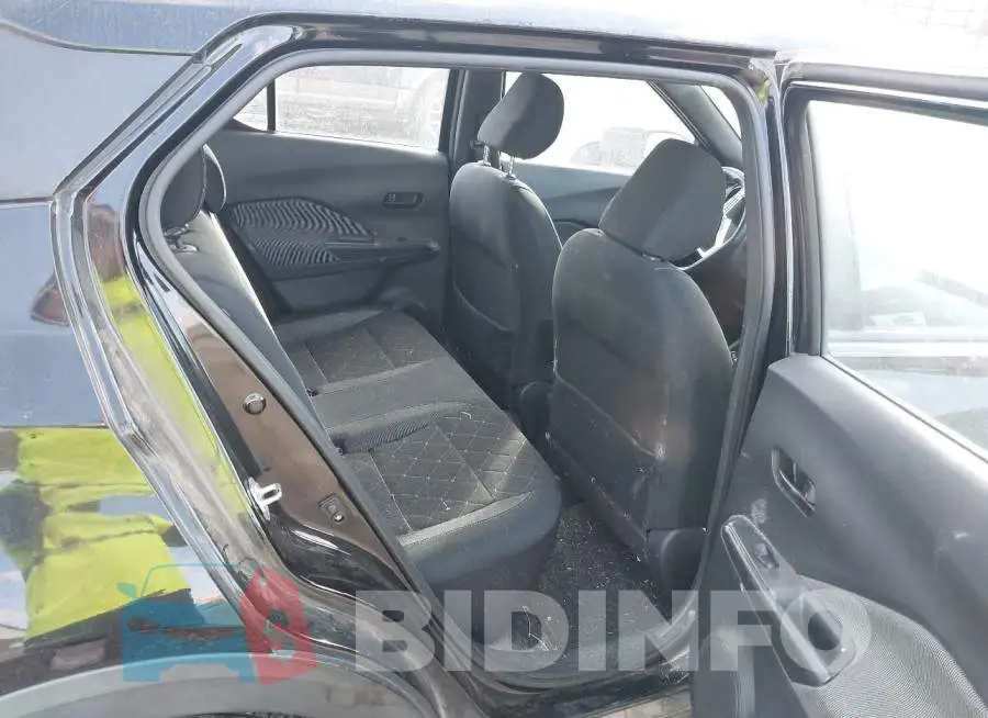 3N1CP5CU2JL533317 Photo# 8