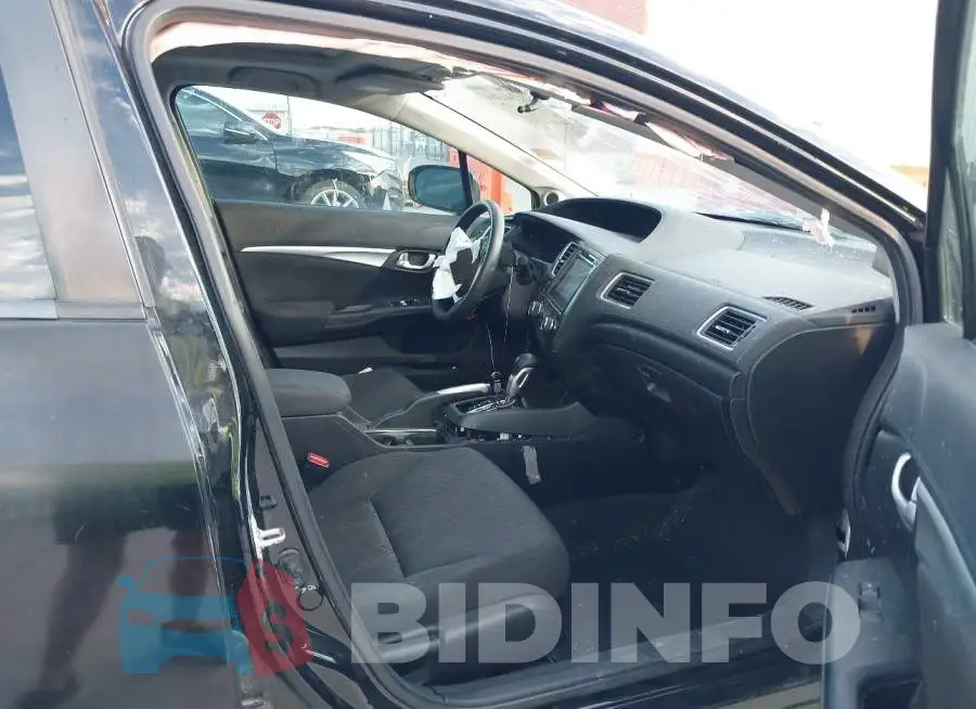 19XFB2F82FE080477 Photo# 5