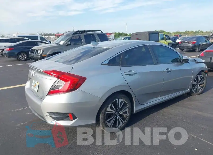 19XFC1F72GE007352 Photo# 4