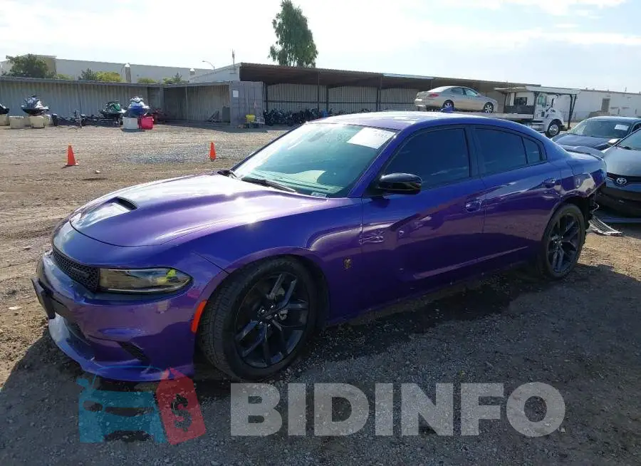 2C3CDXHG3PH690008 Photo# 2