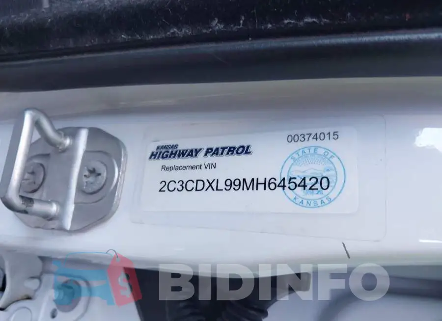 2C3CDXL99MH645420 Photo# 9