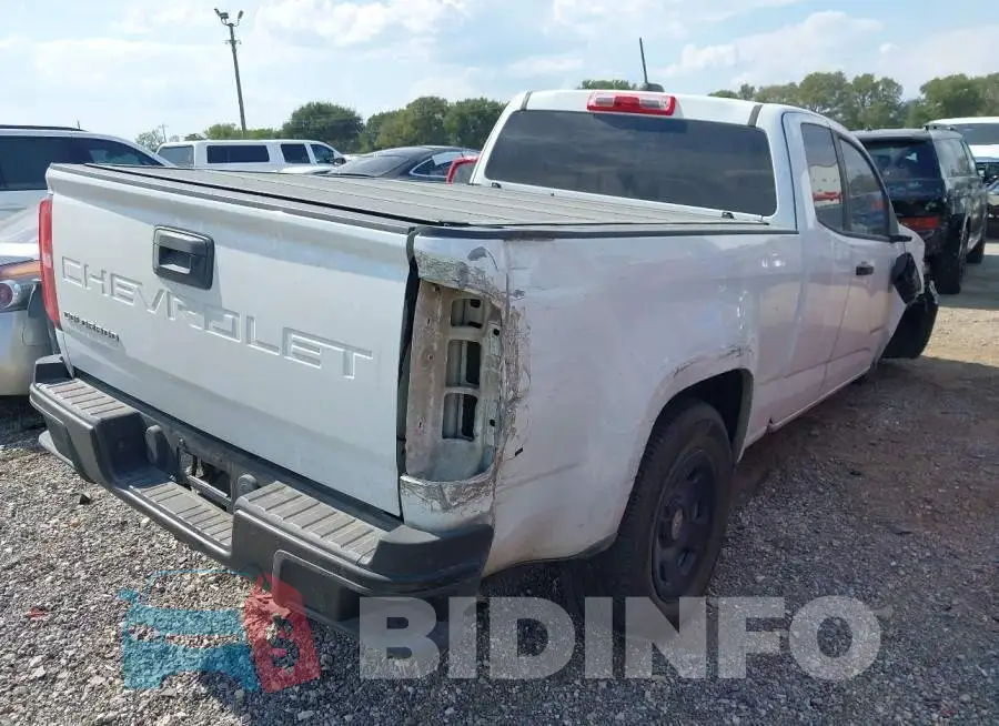 1GCHSBEA9M1191394 Photo# 4