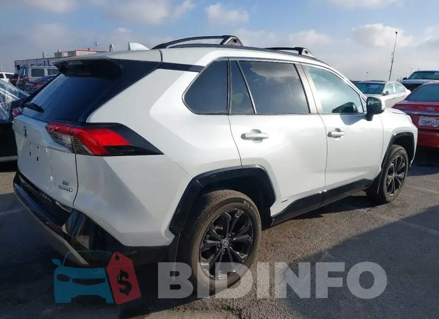 2T3T6RFV5PW044858 Photo# 4