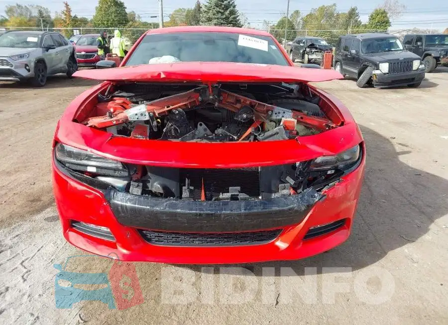 2C3CDXJG2KH555413 Photo# 13