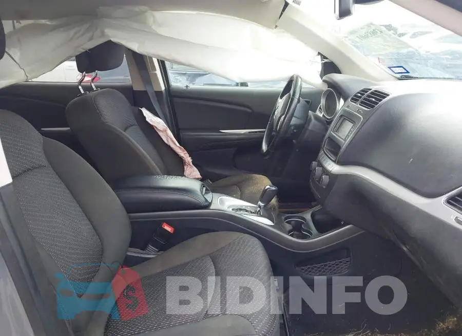 3C4PDCAB7LT274615 Photo# 5