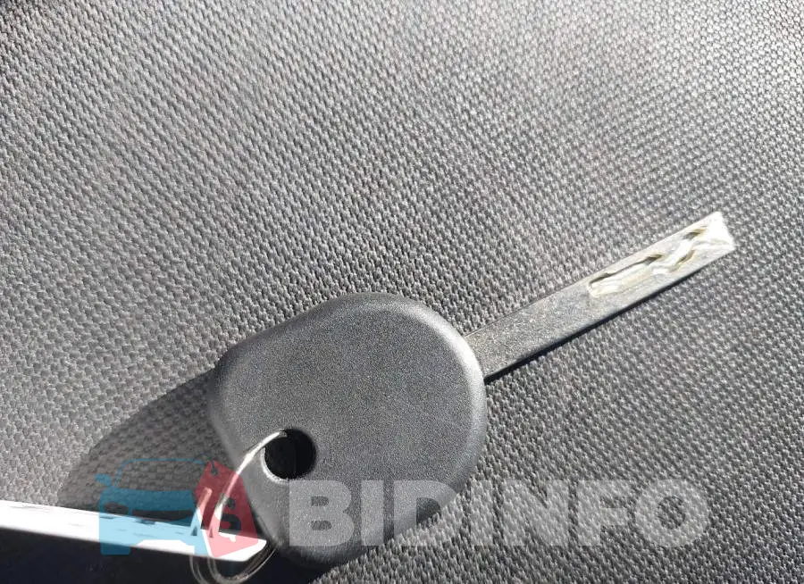 3GNCJLSB9JL333397 Photo# 11
