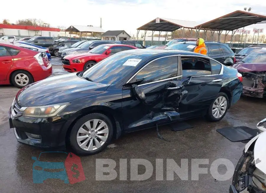 1HGCR2F77FA152283 Photo# 14