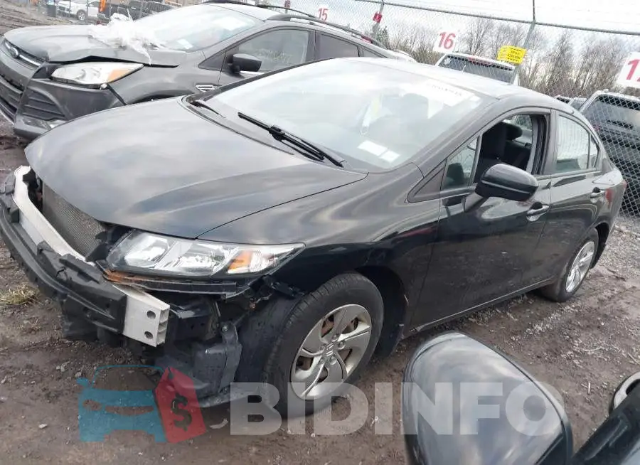 2HGFB2F58FH565721 Photo# 2