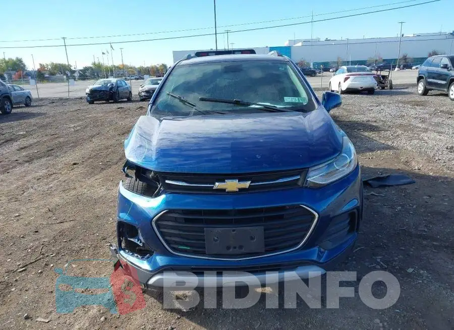3GNCJLSB2LL225772 Photo# 13