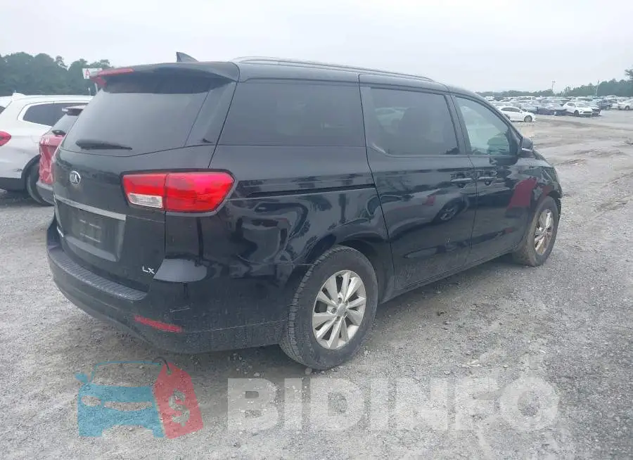 KNDMB5C18F6072745 Photo# 4