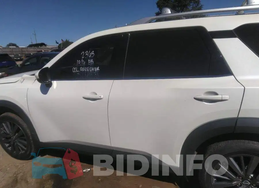 5N1DR3CB3PC211896 Photo# 14