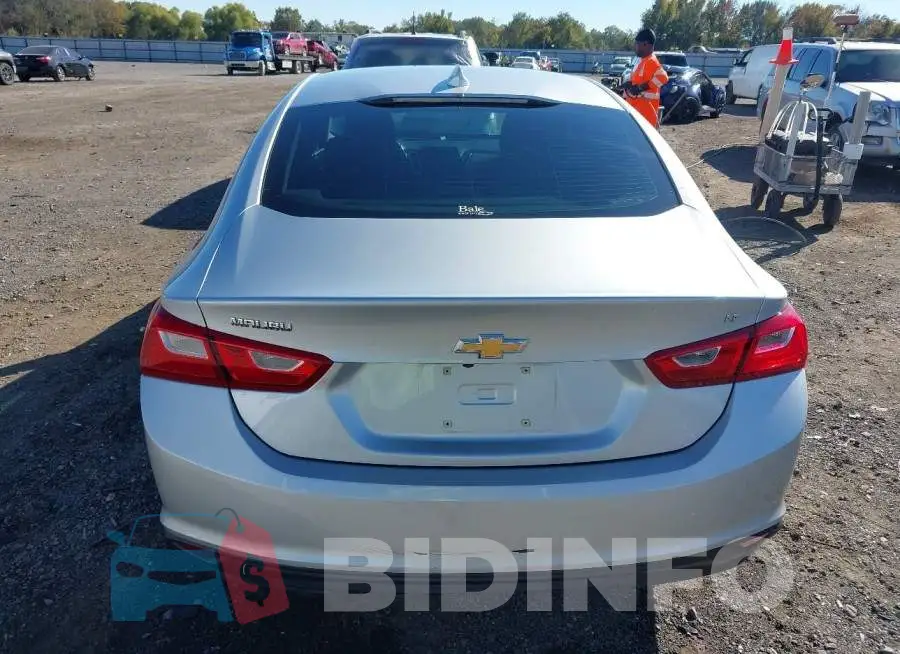 1G1ZD5ST5JF293126 Photo# 16
