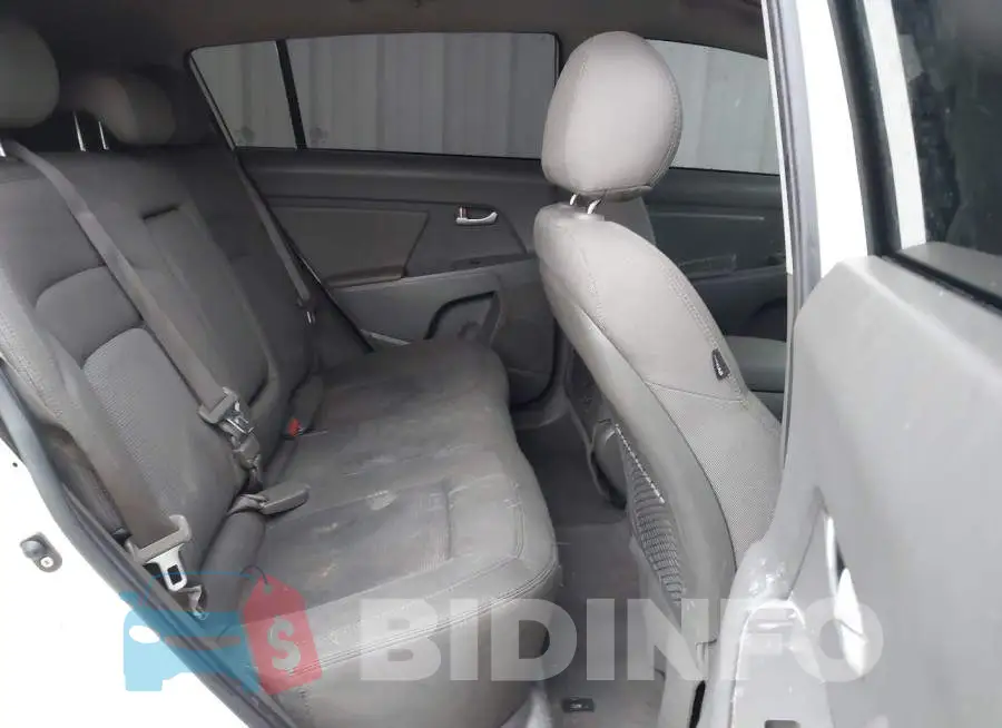 KNDPB3AC5G7866765 Photo# 8