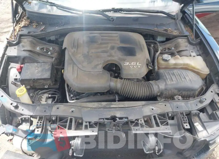 2C3CDXBG6KH650152 Photo# 10