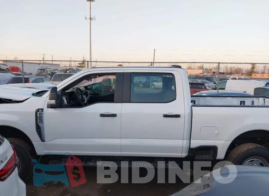 1FT7W2BA8SED66440 Photo# 14