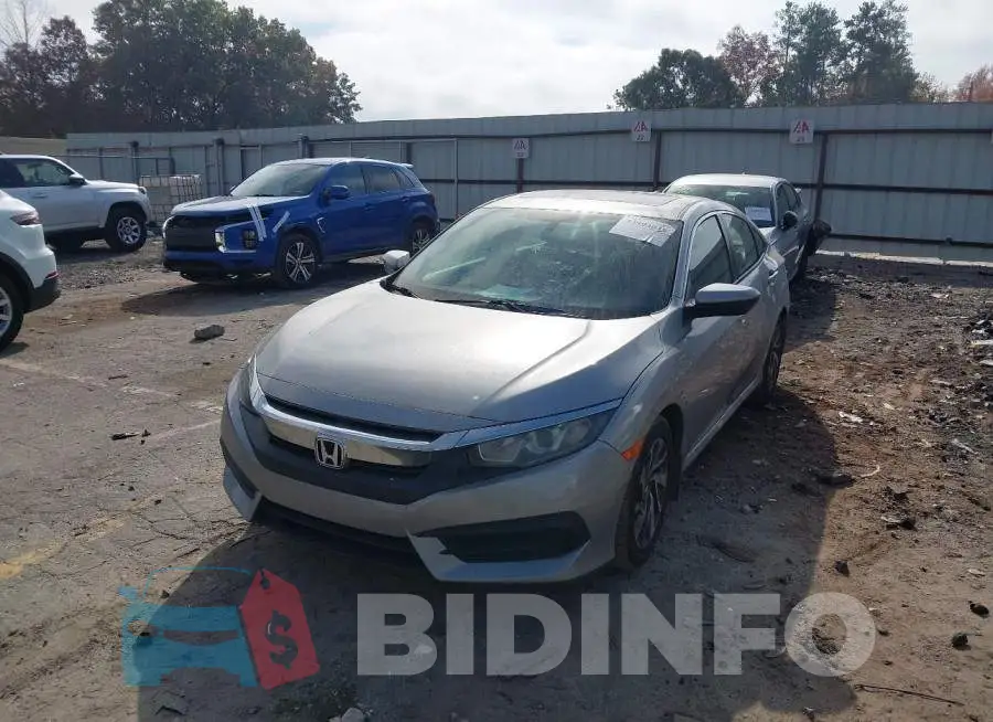19XFC2F70HE063149 Photo# 2