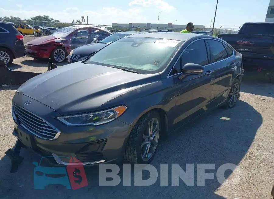3FA6P0CD8KR181913 Photo# 2