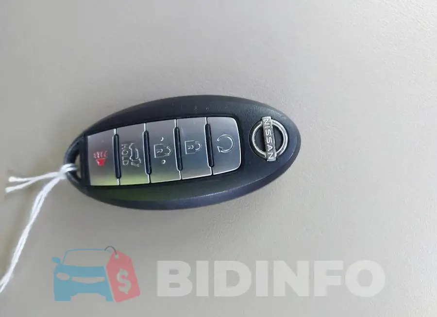 JN8AY2BB5M9793051 Photo# 11