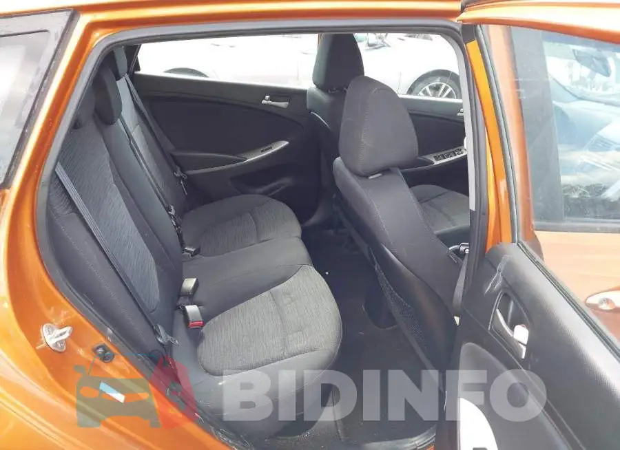 KMHCT5AE8FU232080 Photo# 8