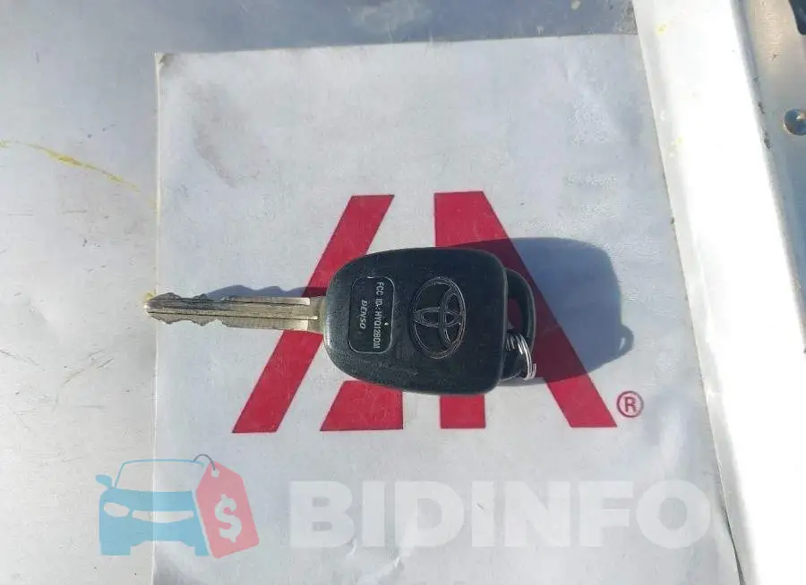 4T1BF1FK3HU766276 Photo# 11