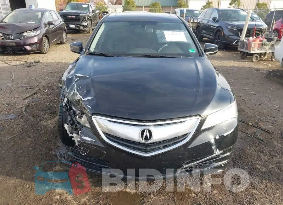 19UUB2F33HA001840 Photo# 12