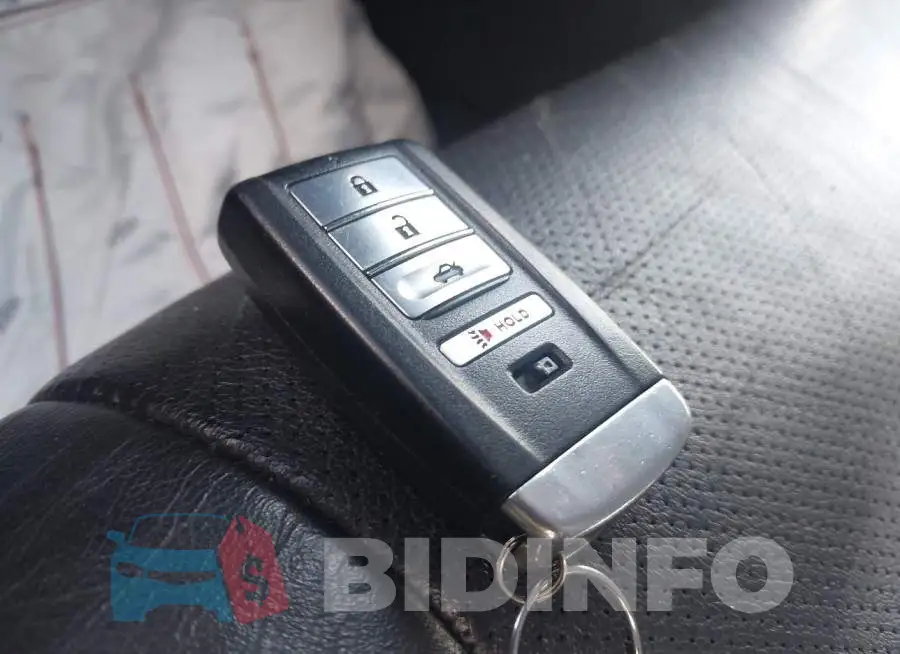 19UUB2F57FA010412 Photo# 11