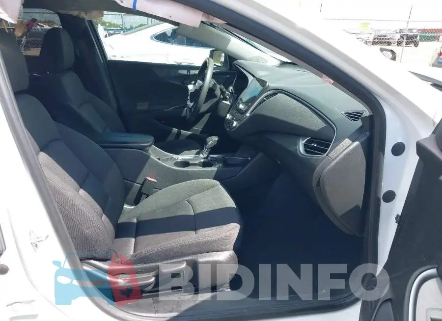 1G1ZD5ST1RF228284 Photo# 5