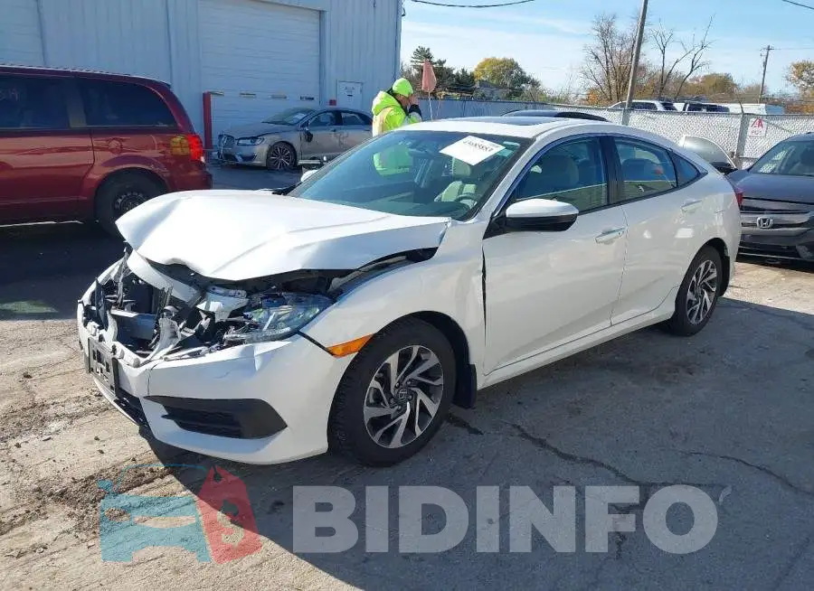 19XFC2F71GE056063 Photo# 2