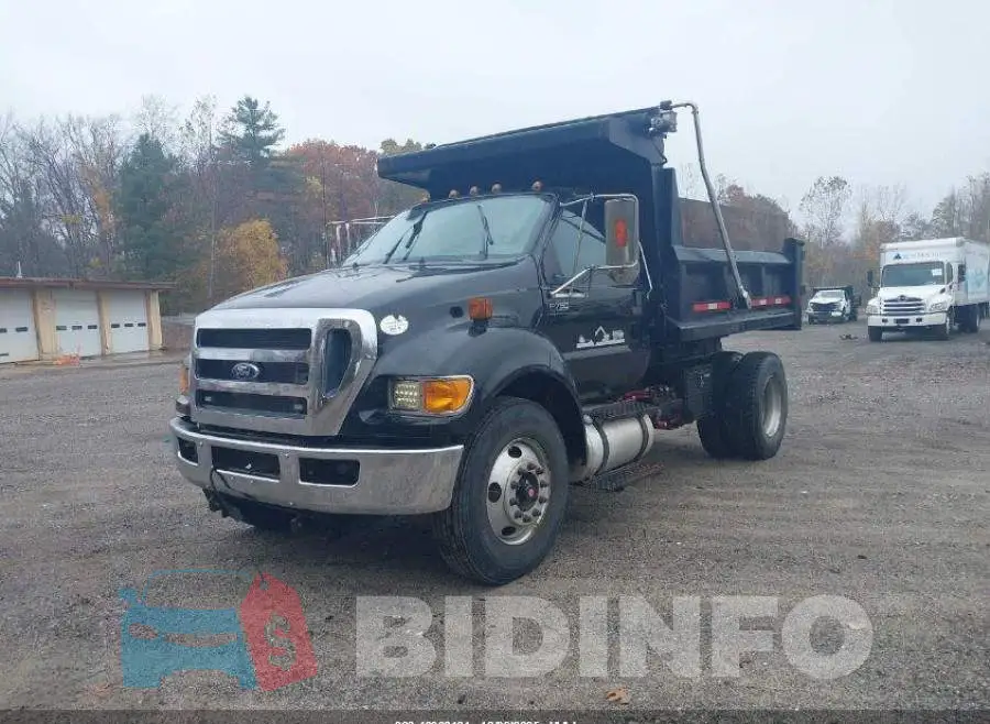 3FRWF7FC2FV527950 Photo# 2