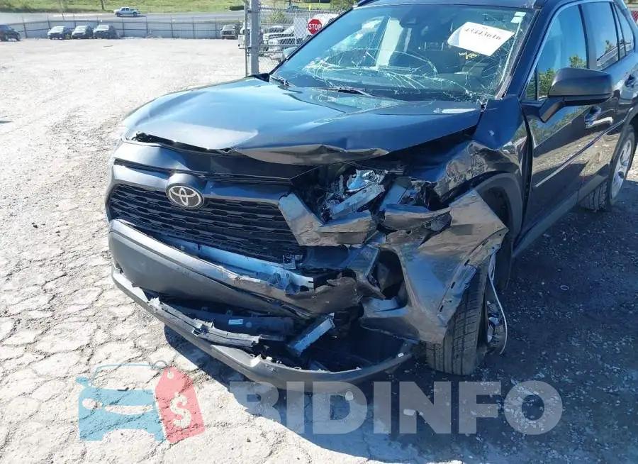 2T3F1RFV6LC130459 Photo# 6