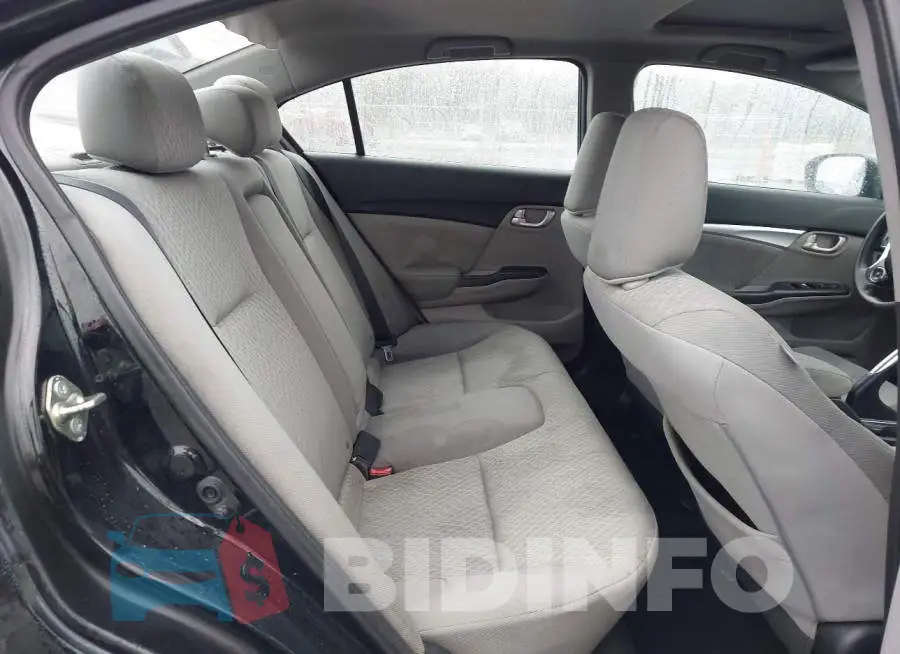 19XFB2F82FE206305 Photo# 8