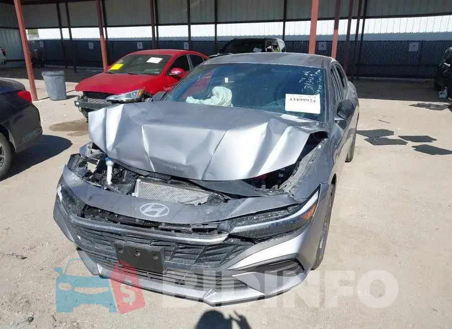 KMHLM4DJ9SU174216 Photo# 2