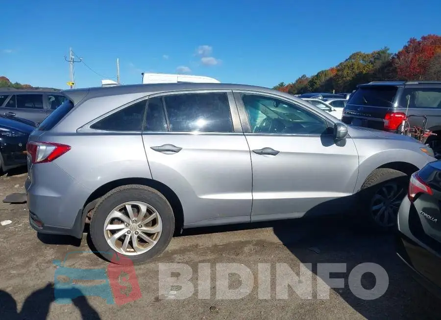 5J8TB4H32GL025537 Photo# 13