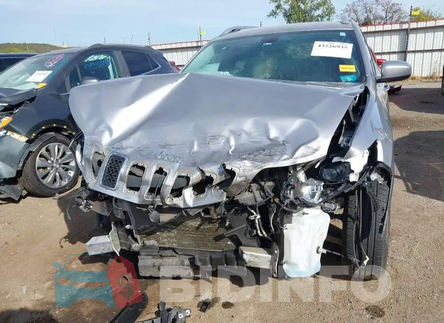 1C4PJLCB4KD348504 Photo# 6