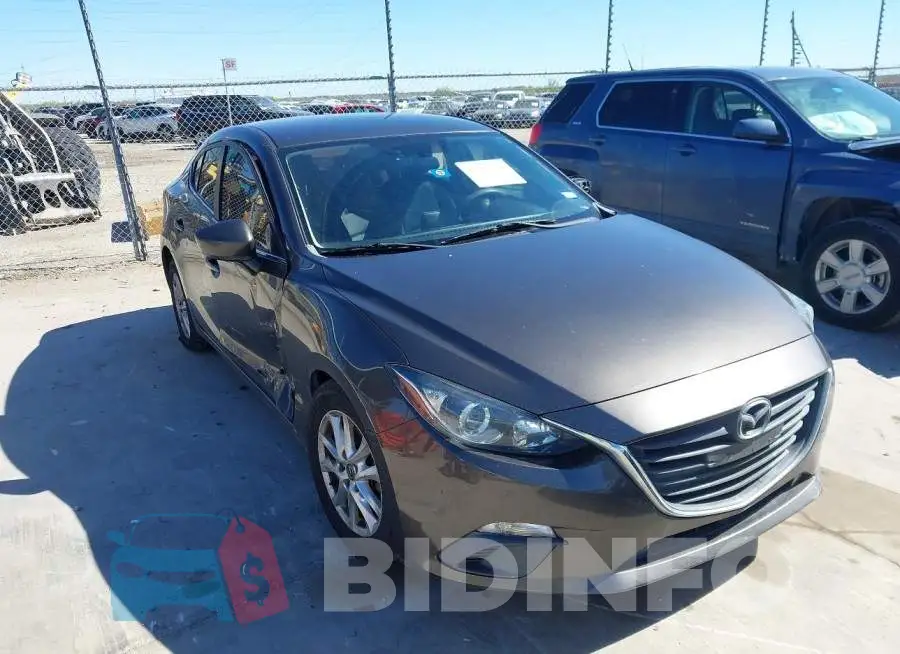 3MZBM1U76GM303976 Photo# 1