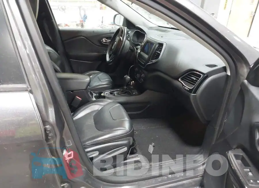 1C4PJMLX2KD282732 Photo# 5