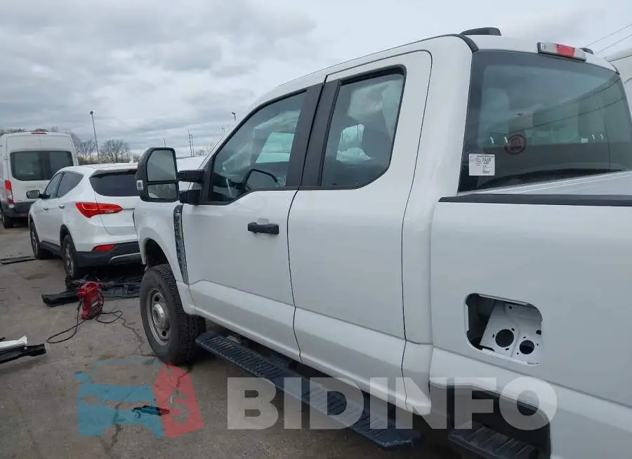 1FT7X2BA7SEC44813 Photo# 14