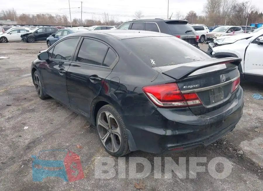 2HGFB6E51FH706945 Photo# 3