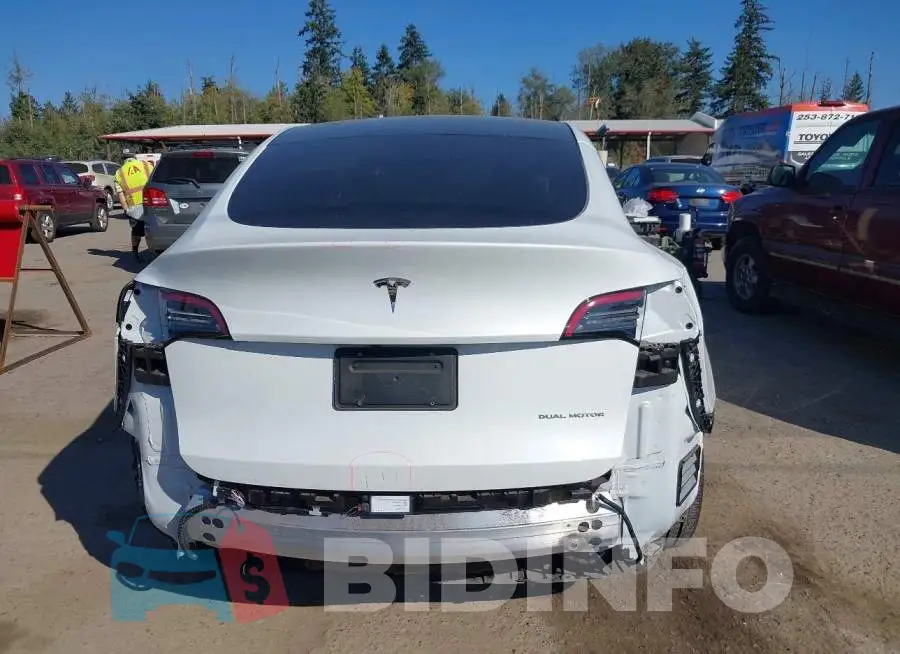 5YJYGDEEXMF078528 Photo# 17
