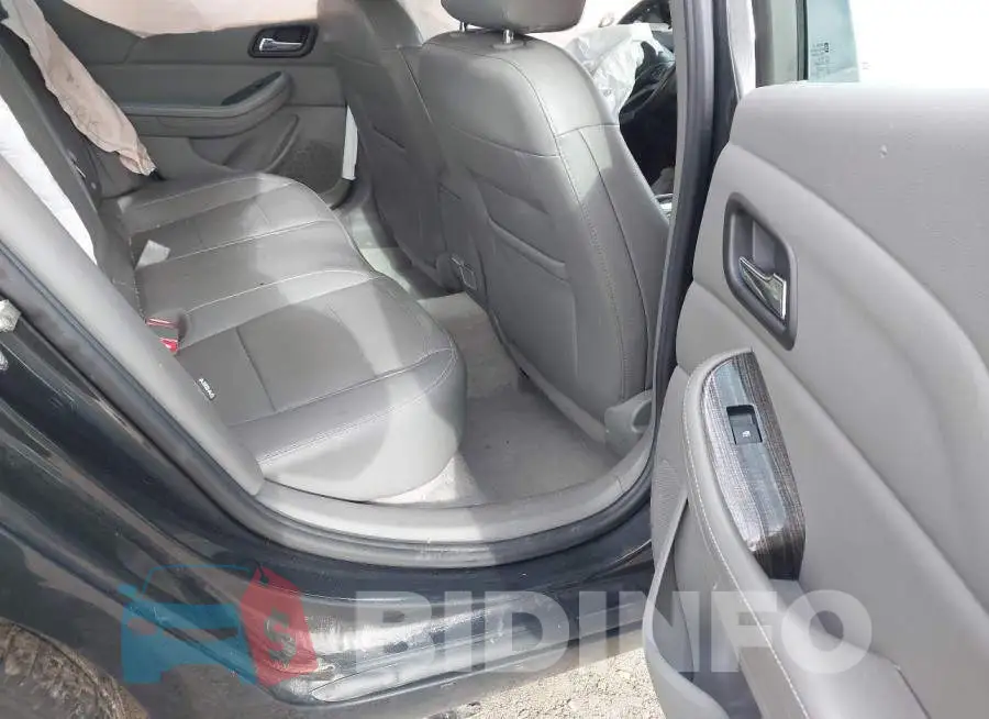 1G11D5SL5FF161665 Photo# 8
