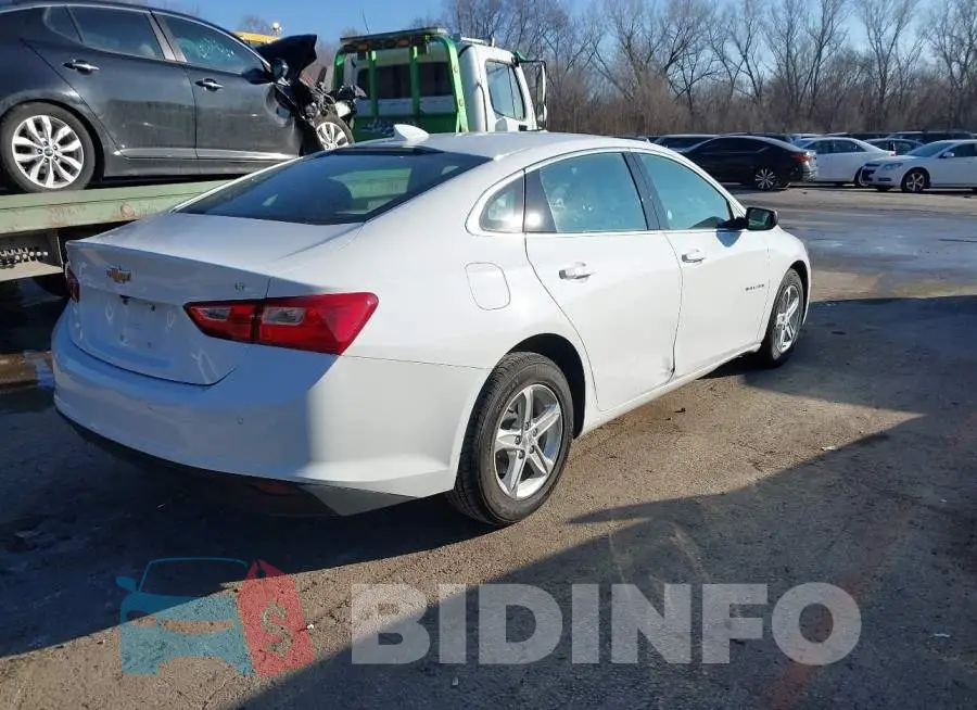 1G1ZD5ST3RF111421 Photo# 4