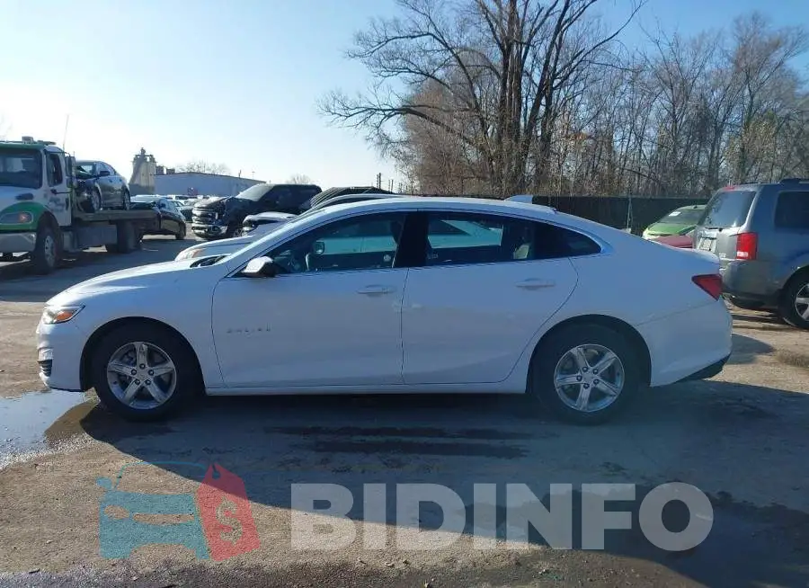 1G1ZD5ST3RF111421 Photo# 14