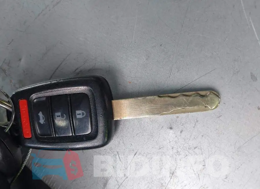 1HGCR2F38FA155352 Photo# 11